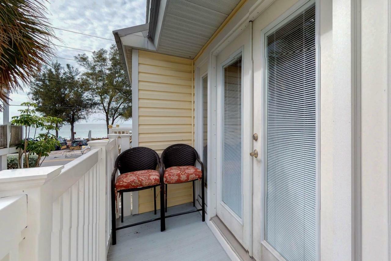 Safari Suite Bradenton Beach Exterior photo
